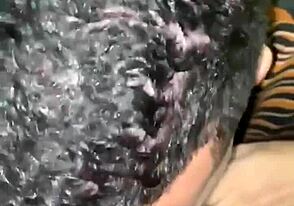 Hei, katso Gabriel Martins imee kyrpiä junissa ja bileissä! 😜