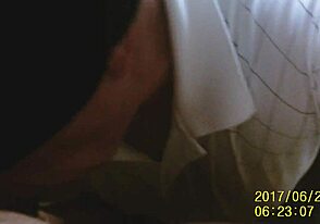 Izsesan do suhega od interrasnega neznanca v divji akciji