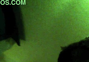 直男大鸡巴被gay老板挑逗