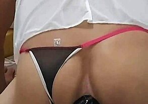 巨型假阳具深插贪婪同性屁股