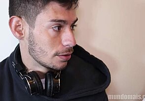 En brasiliansk vakt kör in sin pinne och kuk i kontorskillen