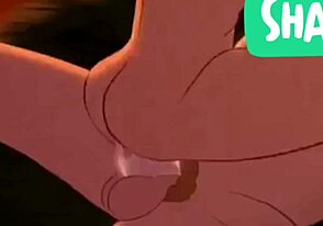 Pria Gay Dominasi Aksi Amatir Mentah Party Liar