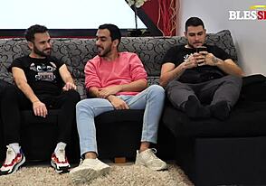 Prieteni mei Javi, Douglas și Marcus au avut distracție interrasială sălbatică la mine acasă