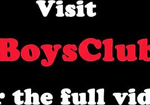 هانك هاواة عضلي يتعرض لغانغ بانغ وكم شاور بقوة