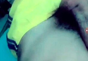 Интенсивная сессия мастурбации гея