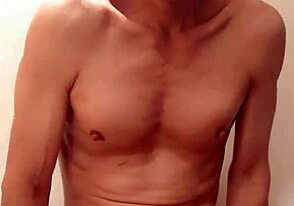 Latino gay pasiva enjoys descriptive scenes