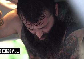 แม่ง ฉันหลอกลูกเลี้ยงหนุ่มฮอต 18+ ให้อ๊อกฉันแล้วกระแทกแรง