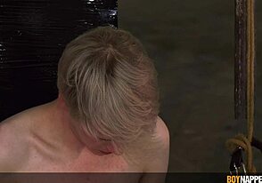 Hey, Sky Heet, take this handjob from dominant Leo Ocean!