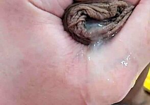 Twink ลาตินสมัครเล่น masturbate เซโลในสวนหลังบ้านเพื่อนบ้าน