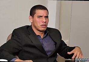 Videli ste horúcu gayovú bareback kreslenú akciu na narodeninovej párty?