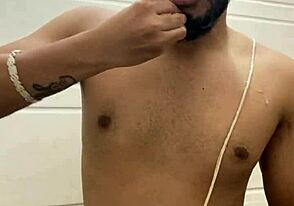 Stavi mi kurac u lice, progutala sam pogrešno