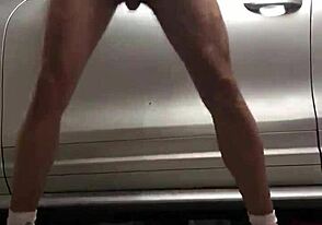 Spying on Amateur Cock at Garage Gym