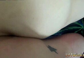 Mec avec bosse se fait défoncer à cru en POV ! 😈