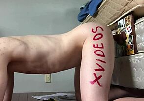 Xvideos男孩被巨鸡巴深肛猛肏