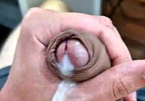 อยากสำรวจทวินก์บราซิลเนื้อแน่นแบบโซโลไหม?