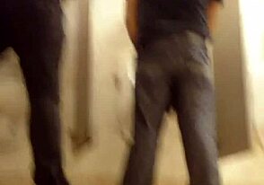 Τι κρύβεται πίσω από την ατμισμένη gay δράση στην τουαλέτα;