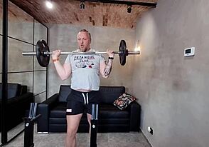 Video Untuk Fans Gay Tunjukkan Workout Polandia Berkeringat Sebelum Fun Shower Panas