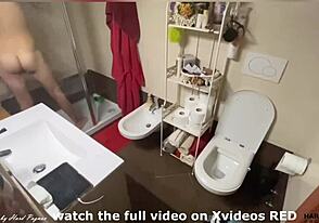 hey, spying on this guy showering and jerking off