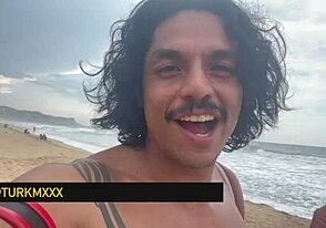 Gang vender tilbage til episk bareback double penetration i hot latin orgi