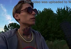 여름 자전거 타다 뜨거운 블로우잡 하는 거보다 더 핫한 게 뭐야?