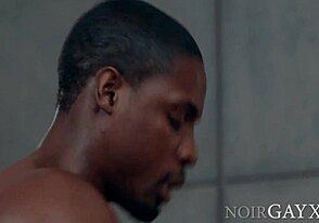 Hvilke hemmeligheder folder sig ud i DeAngelo Jackson og Lucas Leons varme gay fotoshoot?