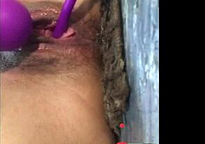 该死！和前女友视频通话自慰太火辣了！