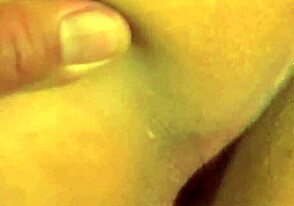 Wow! Om 40 Gay Penetra Muda 20 dengan Pantat Pink