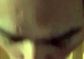 Жадувам да смуча кур в сурова аматьорска дълбока гърло акция всеки път