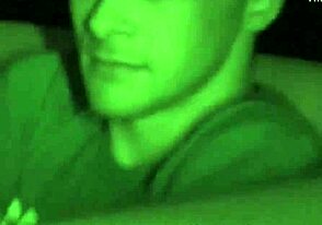 Koledžní twinkové se divoce prdí při hazingu. Tvrdě si vystříkají po intenzivní akci v dormu.