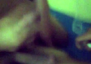 يا، عايز تشوف انفجار قذف مثلي أزرق دلوقتي؟