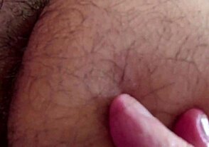 दादाजी मेक्सिकन की सुंदर गांड को जीभ से चोदते हैं! मुंह में बड़ा लोड!