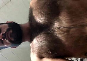 वह गैंड रात भर वर्क हुई