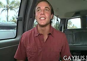 Hey Dostum, Bu Gay Jock'un Delirmesini İzlemeye Var Mısın?