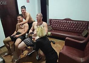 Cuma nak main videogame, tapi akhirnya kongkek umum