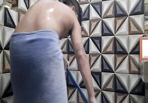 Liberi e Nudi, Mostra quell'Azione!