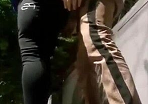 Eksibisionisme dan Cruising dalam Ngentot Keras di Luar Publik