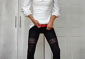 Sofia, Natalia, Colin, put on the condom and finish inside, legs shaking