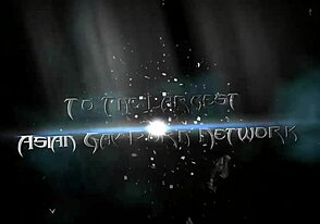 Viděl jsi někdy kinkyho asijského twinka, jak se drbe a máčí ve sprše takhle?