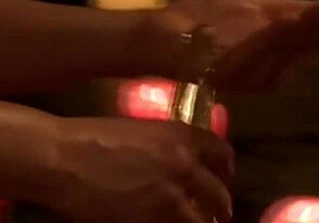 menyerah pada nafsu anal mentah