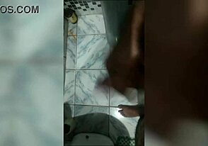 Ever wonder what 100 delicious cumshots look like at Agência Sexo Cine?