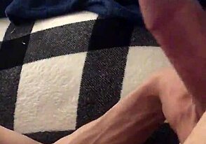 i cant stop stroking my throbbing cock solo at home, its so amateur and homemade