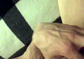 i cant stop stroking my throbbing cock solo at home, its so amateur and homemade