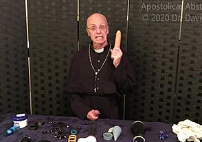 Pappi salainen polku kiellettyyn siemensyöksyyn