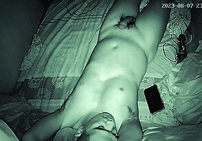 Familiäre Bande vertiefen sich in Teil 35 dieser exklusiven Geschichte