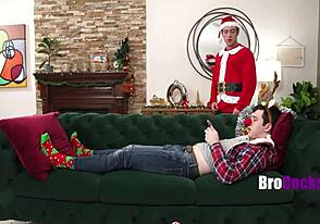 How Did Fucking Step Bro on Christmas Eve Turn Naughty?