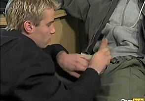 Twink Masturbation Session in Explicit Detail
