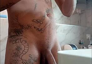 Hey, wanna play with this banana for some fun?