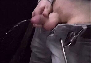 Knullar maskerade killar som kör rå action