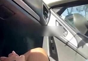 Hetero cambia su culo apretado por un Apple Watch