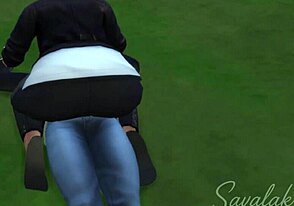 Larissa, femdom orientale, domina un giovane uomo 18+ con mosse di wrestling feroci